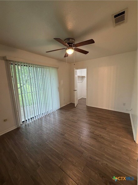 Photo - 802 Hackberry St Unit B