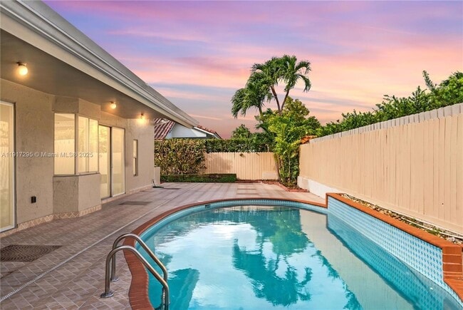 Photo - 10815 SW 145th Pl