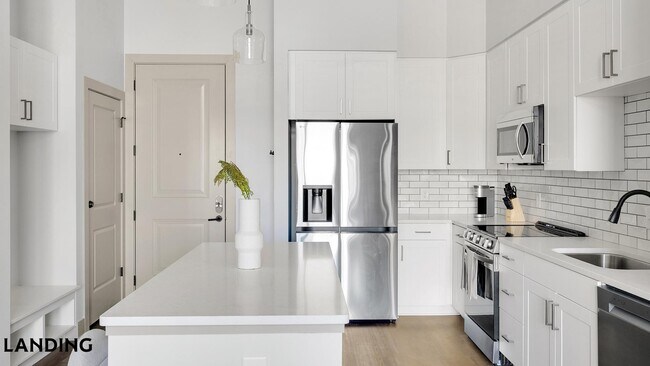 Photo - 1310 Hillside Ave Unit 303