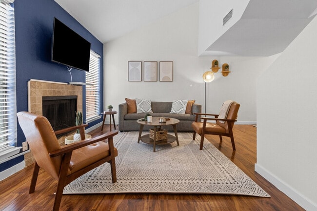 Photo - 708 S 1st St Unit ID1422350P