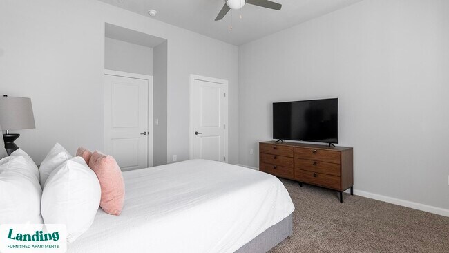 Photo - 4300 Cromwell Dr Unit 4305