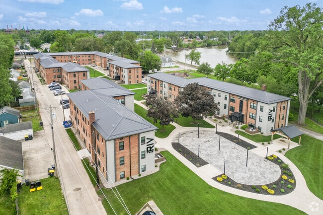Aerial - The Riv on the Greenway!