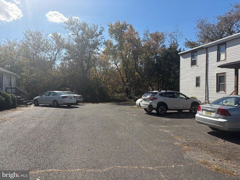 Photo - 46-48 Georgetown Road Unit