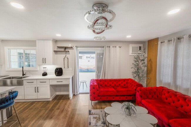 Photo - 1063-67 Gillespie Dr Unit SI ID1471801P