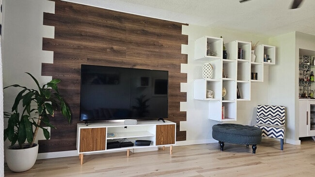 Photo - 31 Inlet Harbor Rd Unit ID1255480P