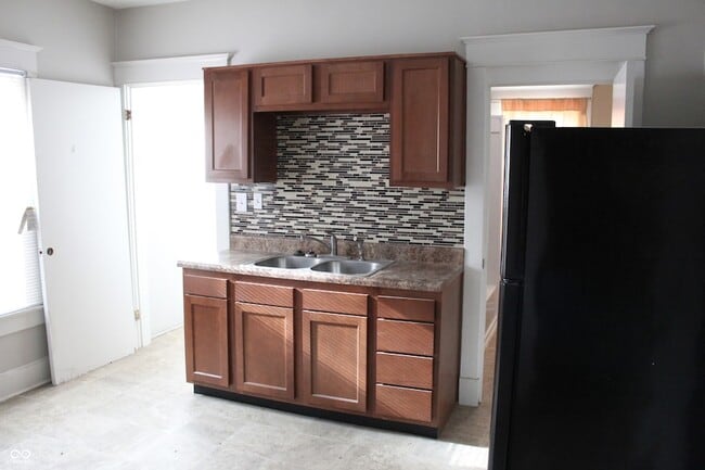 Photo - 1214 N Oakland Ave