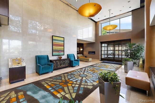 Photo - 1001 W Jefferson Ave Unit 300 8i