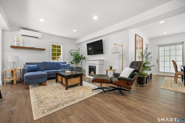 Photo - 167 North Ave