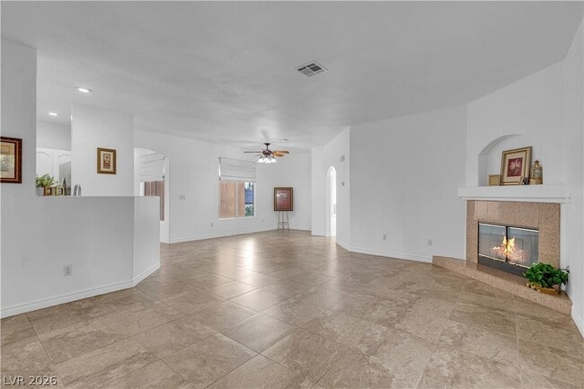 Photo - 2050 W Warm Springs Rd Unit 4322