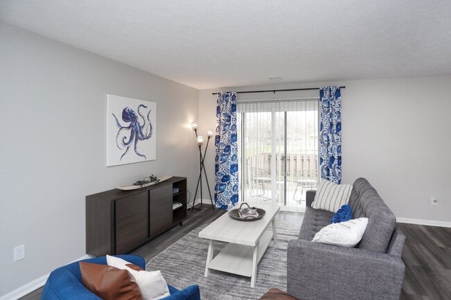 Building Photo - Meridian Court South