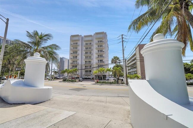 Photo - 95 N Birch Rd Unit 301