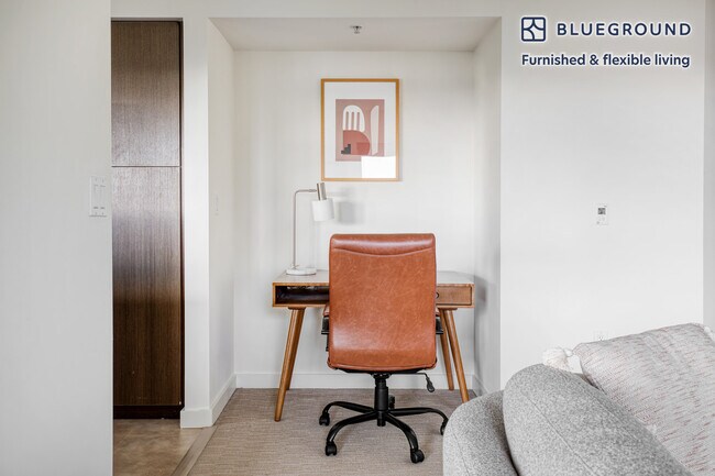 Photo - 10301 NE 10th St Unit FL7-ID259