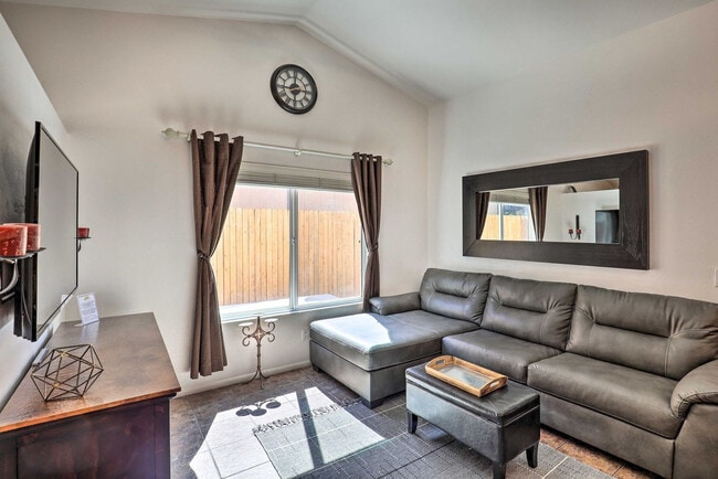 Building Photo - 4859 S Lincoln Ridge Dr Unit SI ID1560808P
