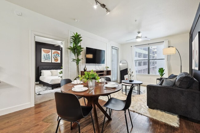 Building Photo - 5445 Town and Country Blvd Unit ID1363553P