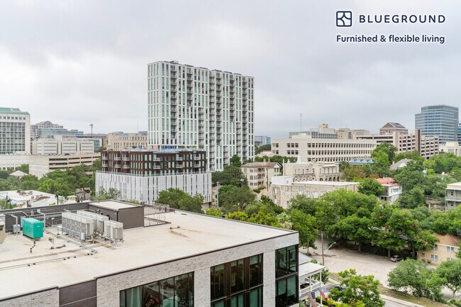 Photo - 615 W 7th St Unit FL11-ID328