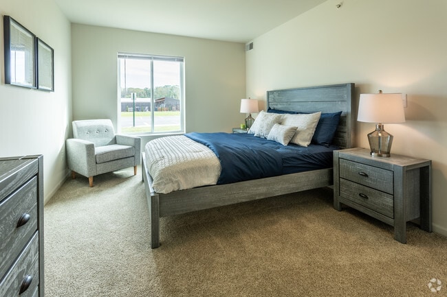 2 BR, 1 BA - With Laundry Hookups - Oliver Apartments