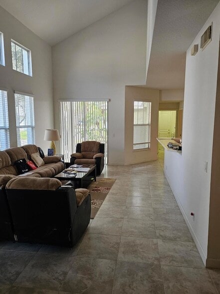 Photo - 10451 SW Academic Way