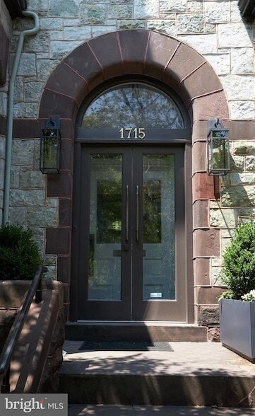 Photo - 1715 Q St NW Unit B