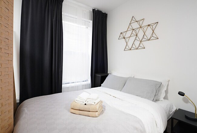 Photo - 317 E 75th St Unit SI ID1032001P