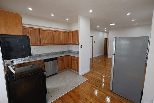 Photo - 1 Kenilworth St Unit 2