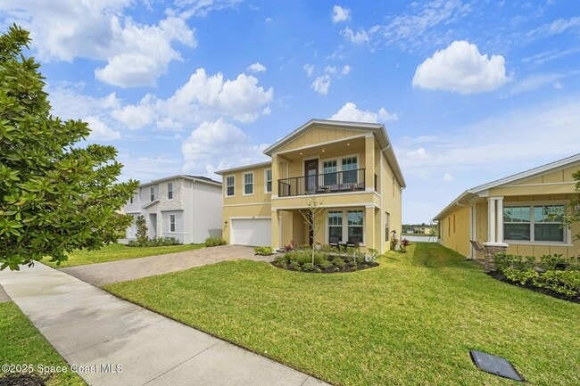 Photo - 715 Veridian Cir NW