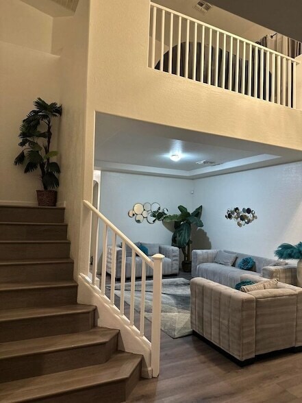 Photo - 6424 N Florence Ave