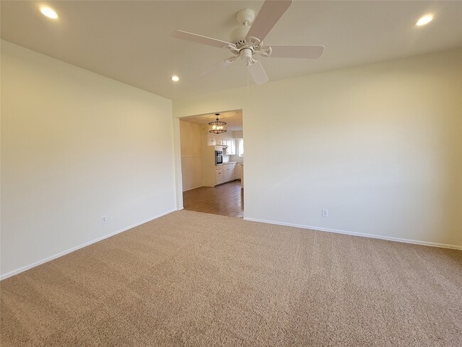 Photo - 1518 Carroll Dr