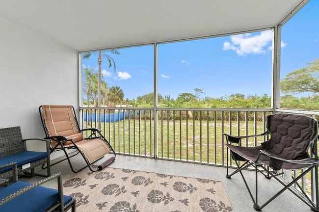 Building Photo - 5700 NW 2nd Ave Unit 211