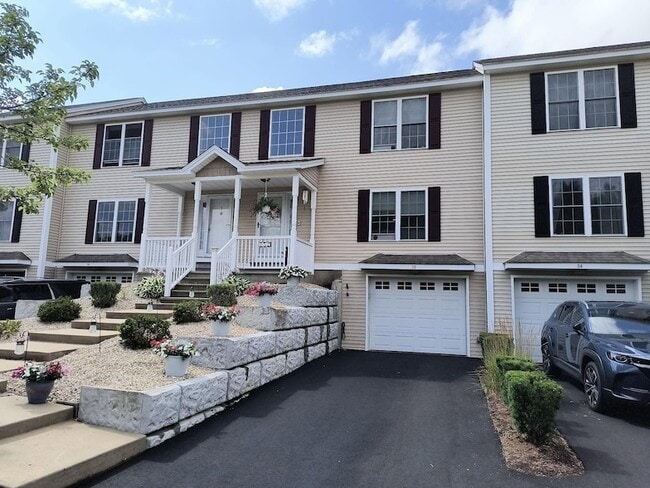 Photo - 28 Owens Dr Unit 52