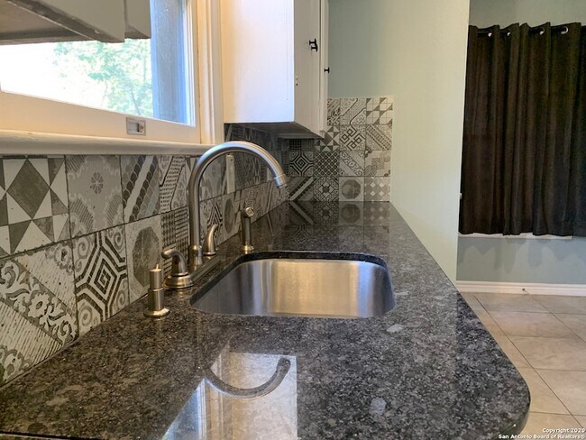 Photo - 773 Fulton Ave