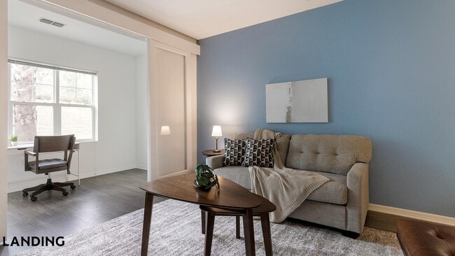 Building Photo - 1595 Marden Rdg Lp Unit 1510-105