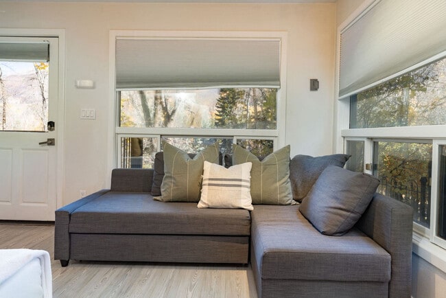 Photo - 900 E Hopkins Ave Unit ID1339912P