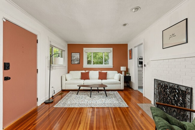 Photo - 540 E 64th St Unit SI ID1629982P