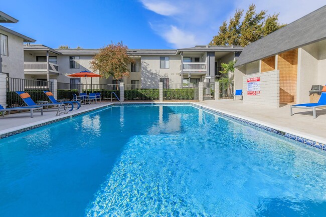 Photo - Carmel Apartments