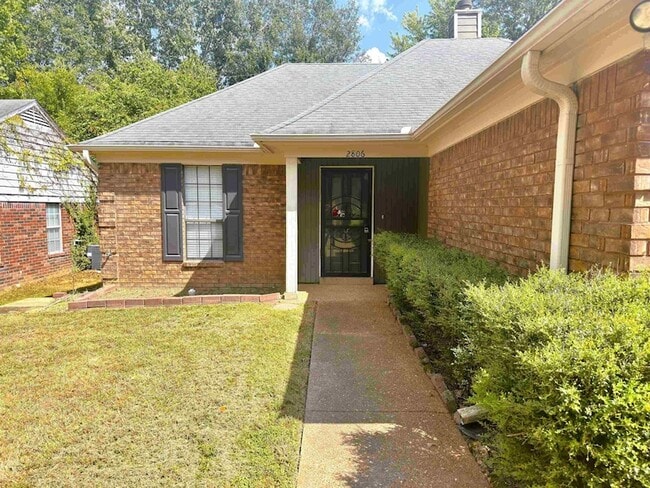 Photo - 2806 Maryland Cir E