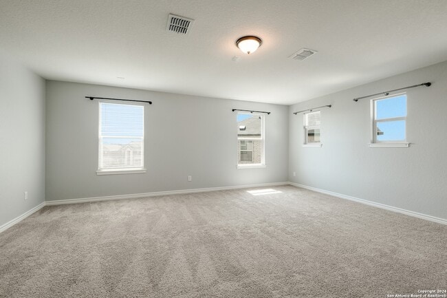 Photo - 118 Kyle Cove