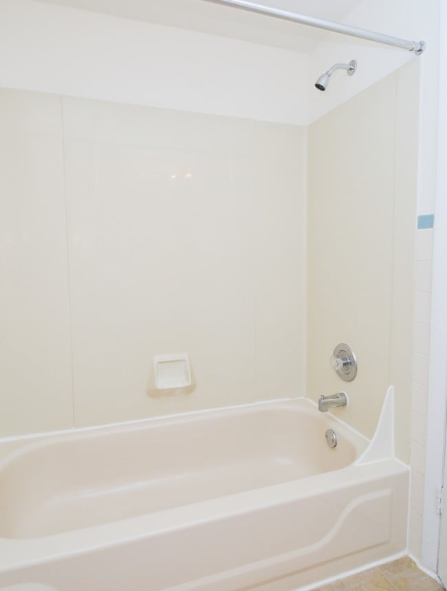 Sample Bathroom - Independence Crossing Apartments