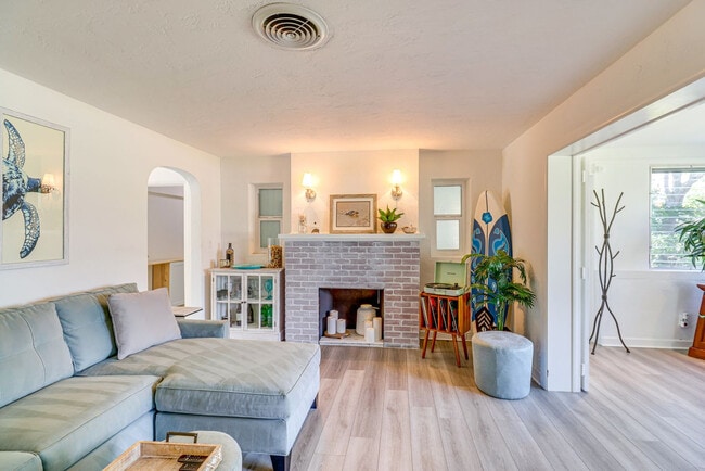 Photo - 2042 37th Ave Unit SI ID1546151P