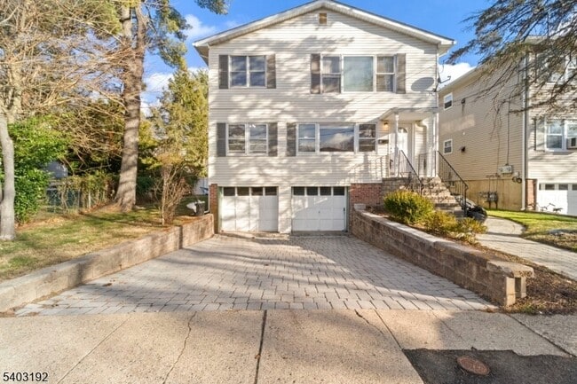 Photo - 19 Cooper Dr