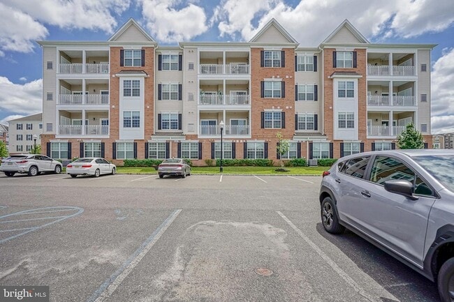 Building Photo - 5335 Palomino Ct
