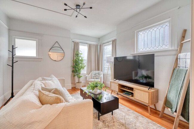 Photo - 1032-1036-1036 SE 12th Ave Unit ID1309849P