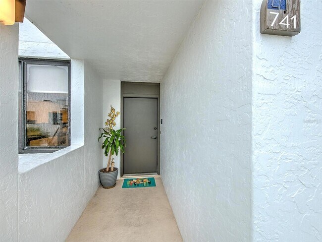 Photo - 741 Bayport Way Unit 741