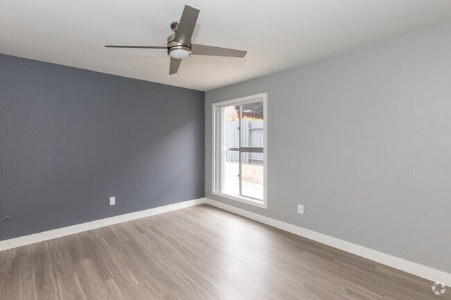 1BR, 1BA - 750SF - Chula Vista Terrace *$600 Off*