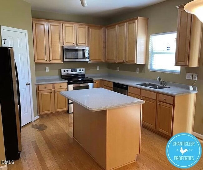 Photo - 241 Arbor Hl Pl