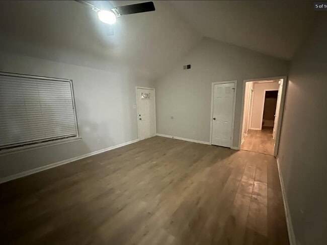 Photo - 4569 Columbia Woods Ln