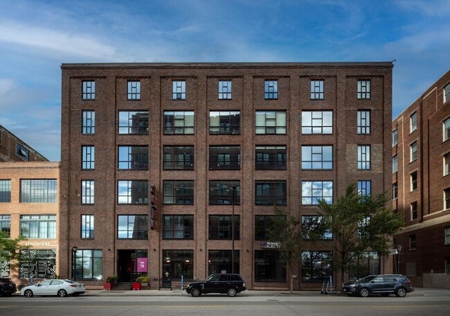 Photo - 718 N Washington Ave