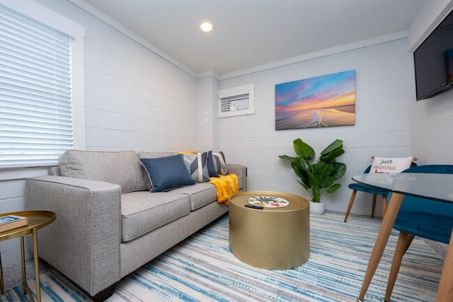 Photo - 1140 Simpson Ave Unit ID1309006P