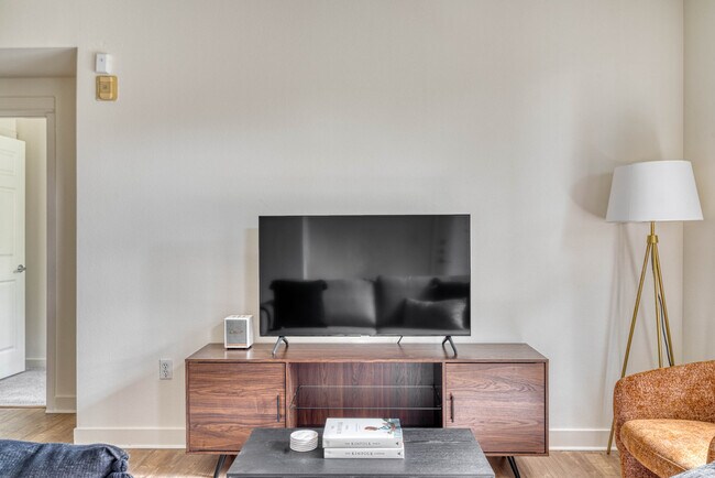 Photo - 11000 NE 10th St Unit FL1-ID3413A