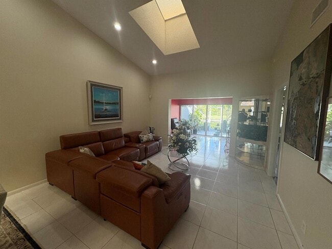 Photo - 7275 Summer Tree Dr