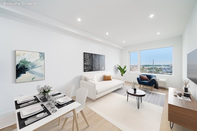 Building Photo - 3309 Liberty Ave Unit 405